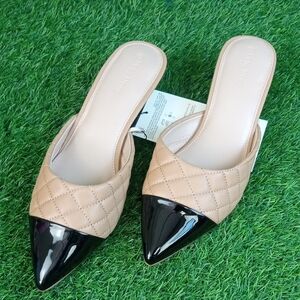 💩 The Drop Tan and Black Mules
